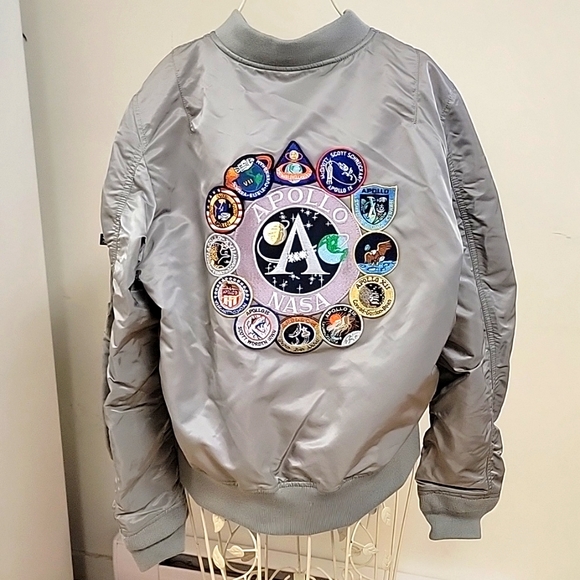 Alpha industries NASA bomber jacket - Picture 6 of 9